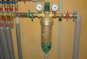Установка фильтра грубой очистки воды в Кондрово