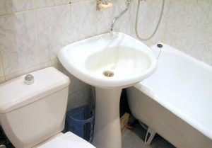 Установка раковины тюльпан в ванной в Кондрово