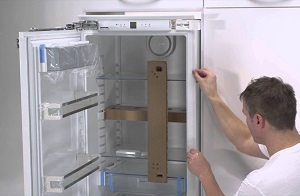 Установка встраиваемого холодильника в Кондрово
