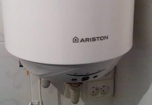 Замена водонагревателя Аристон в Кондрово